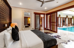 The Residence Seminyak - Villa Menari - Bathroom three