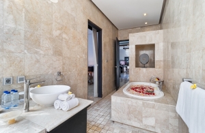 Villa-Jepun-Bathroom-IMG_0748-Edit