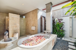 Villa-Jepun-Bathroom-IMG_0784-Edit